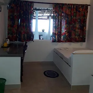  Pensión Anicia House